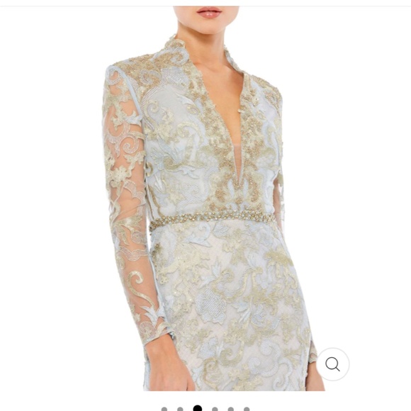 Mac Duggal LONG SLEEVE APPLIQUE V-NECK GOWN size 4 style 11165 - Picture 5 of 7